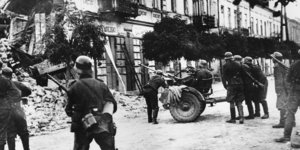 Μη ρεαλιστικό το αίτημα των Πολωνών