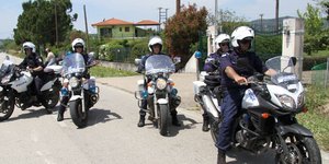 Φωτογραφία: Eurokinissi- Αστυνομικοί έξω από κρατητήρια