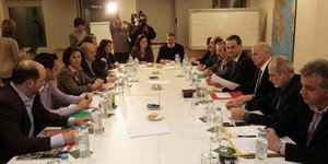 Παπανδρέου: Δύο έτοιμα σχέδια έχουν για την Ελλάδα οι δανειστές μας