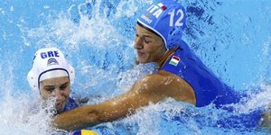 Έτοιμα να «βουτήξουν» στη δόξα τα κορίτσια της Εθνικής ομάδας πόλο 