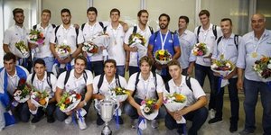 Η Εθνική Νέων πόλο που κατέκτησε το Πρωτάθλημα Ευρώπης