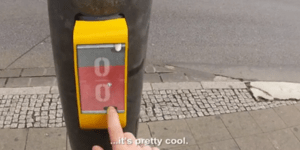 StreetPong: Ένα παιχνίδι για να σκοτώνετε την ώρα σας περιμένοντας στο φανάρι