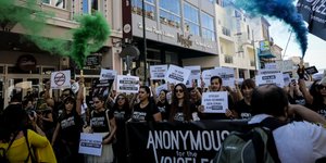 Πορεία για τα δικαιώματα των ζώων στο κέντρο της Αθήνας (Φωτογραφία: EUROKINISSI/ΓΙΑΝΝΗΣ ΠΑΝΑΓΟΠΟΥΛΟΣ)