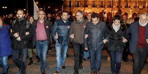 Η πορεία του Σύριζα προς την αμερικανική πρεσβεία στην επέτειο της εξέγερσης του Πολυτεχνείου