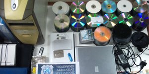 Κόβουν τα πλοκάμια της παιδικής πορνογραφίας – Συλλήψεις σε Αθήνα