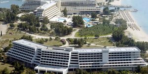 Νέα ανάκληση της άδειας για την ανέγερση πολυτελών κατοικιών στο Πόρτο Καρράς 