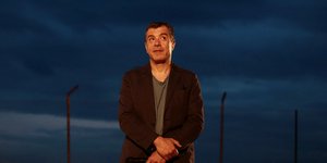 Ο Ιάπωνας δημοσιογράφος που ξάφνιασε τον Θεοδωράκη: Εσύ είσαι πιο όμορφος και απ