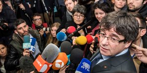Ο Κάρλες Πουτζδεμόν (Φωτογραφία: AP Photo/Geert Vanden Wijngaert)