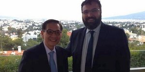 Ο Αν Γιονγκ Τζιπ με τον υφυπουργό Αθλητισμού Γιώργος Βασιλειάδης