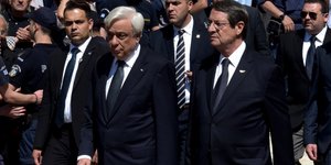 Ο Προκόπης Παυλόπουλος με τον Νίκο Αναστασιάδη (Φωτογραφία: ΤΑΤΙΑΝΑ ΜΠΟΛΑΡΗ/EUROKINISSI)