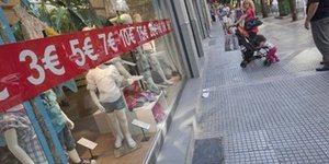 Σε ρυθμούς... προσφορών κινούνται από σήμερα τα μαγαζιά της Αθήνας