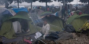 Konstantinos Tsakalidis / SOOC