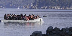 Λέμβος με πρόσφυγες βρέθηκε ανοιχτά της Λέσβου (Φωτογραφία αρχείου: EUROKINISSI/ ΣΤΕΛΙΟΣ ΣΤΕΦΑΝΟΥ)