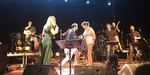 Πρόταση γάμου σε συναυλία της Νατάσας Μποφίλιου (Φωτογραφία: apopsilive.gr)