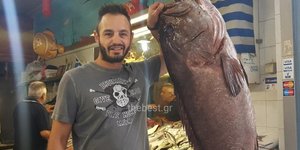 φωτογραφίες: thebest 