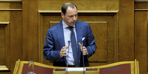 Άγριος καβγάς Ψυχάρη με βουλευτίνες του ΣΥΡΙΖΑ και των Ανεξάρτητων Ελλήνων για τ
