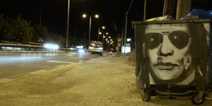 Εκαναν τον Ψινάκη γκράφιτι σε κάδο (Φωτογραφία: EUROKINISSI/ ΛΥΔΙΑ ΣΙΩΡΗ)