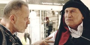 Ο Παναγιώτης Ψωμιάδης παίζει σε βίντεο κλιπ