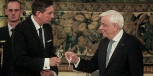 Ο κ. Παυλόπουλος με τον Σλοβένο ομόλογό του/ Φωτογραφία: EUROKINISSI- ΧΡΗΣΤΟΣ ΜΠΟΝΗΣ