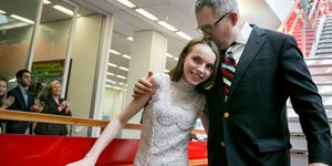 Ο C.J. Chivers των ΝΥΤ. Κέρδισε το βραβείο για άρθρο του για το μετατραυματικό στρες που βίωσαν στρατιώτες.