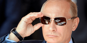 Η ΕΕ στοχοποιεί και το στενό περιβάλλον του Πούτιν -Δεν είστε ούτε ένας κόκκος ά