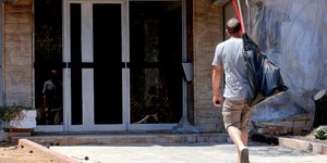 Πυρόπληκτοι στην Αττική/ Φωτογραφία intime news
