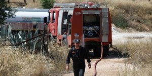 Τα ξημερώματα του Σαββάτου ξέσπασε πυρκαγιά στο Στρατόπεδο Καποτά (Φωτογραφία αρχείου: EUROKINISSI/ΣΤΕΛΙΟΣ ΜΙΣΙΝΑΣ)