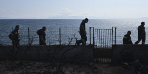 Εκαναν 10 ΕΔΕ για τους πυροσβέστες που σχολίασαν τον Καμμένο / Φωτογραφία: Eurokinissi/ΜΠΟΛΑΡΗ ΤΑΤΙΑΝΑ