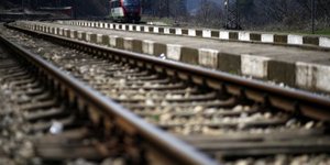Σοκ στο Δομοκό – 31χρονος πήδηξε στις γραμμές του τρένου και διαμελίστηκε