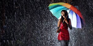 Απαραίτητη η ομπρέλα το Σάββατο -Σε ποιες περιοχές θα βρέξει 