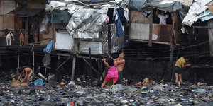 Ο τυφώνας Ράμασουν απειλεί τις Φιλιππίνες -Χιλιάδες άνθρωποι εγκατέλειψαν τα σπί