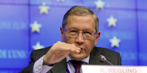 Κλάους Ρέγκλινγκ: Καταστροφική η έξοδος της Ελλάδας από την Ευρωζώνη