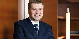 Στο Μαξίμου ο νέος ιδιοκτήτης του Σκορπιού Ντμίτρι Ριμπολόβλεφ  - Τι συζήτησε με