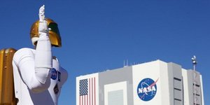 Ο γιατρός του διαστήματος -Η NASA ετοιμάζει ρομπότ που θα κάνει επεμβάσεις στους