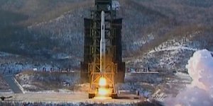 Ένας πύραυλος Unha-3 εκτοξεύθηκε το 2012 (Φωτογραφία: AP/αρχείο) 