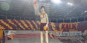 Αυτό το πανό έκανε έξαλλη την τουρκική κυβέρνηση