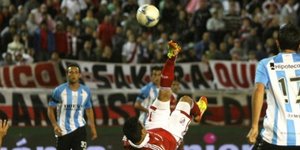 Εξαιρετικό γκολ με ανάποδο ψαλιδάκι από Αργεντινό μέσο [βίντεο]