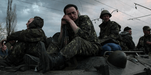 Εύθραυστη η συμφωνία για την Ουκρανία: Η Ρωσία ανακοίνωσε ότι ενισχύει τις δυνάμ