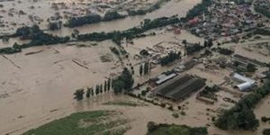 Τραγωδία στην Ρωσία με 100 νεκρούς και βιβλικές καταστροφές