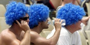 Ερχεται η «έξυπνη περούκα» -Το τεχνολογικό γκάτζετ που θα φοριέται και θα κάνει.