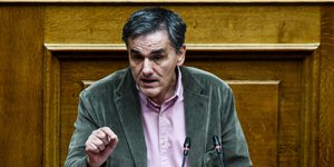 Ευκλείδης Τσακαλώτος