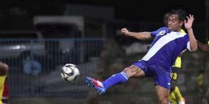 Τρομερό γκολ επιθετικού με βολέ στην κίνηση [βίντεο]