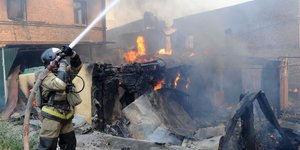 Τεράστια φωτιά στο Ροστόφ -Τουλάχιστον 30 σπίτια στις φλόγες