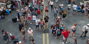 Νέο ρωσικό «κανόνι» στον τουρισμό -Χιλιάδες τουρίστες εγκλωβισμένοι στην Ελλάδα 