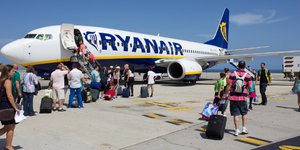 Τις επόμενες ημέρες η εταιρεία θα ακυρώνει 40-50 πτήσεις καθημερινά (SHUTTERSTOCK)