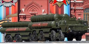 Οι ρωσικοί S-400 -Φωτογραφία: AP