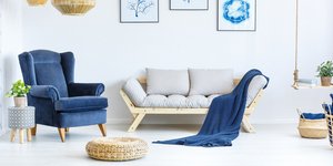 Σαλόνι σε μπλε χρώμα /Φωτογραφία: Shutterstock