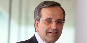 Η ποιητική πλευρά του Αντώνη Σαμαρά και η περιήγησή του στο διαδίκτυο