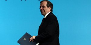 Ο Σαμαράς «άνοιξε» και επισήμως την προεκλογική περίοδο: Ζήτησε ψήφο εμπιστοσύνη