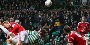 Πανέμορφο γκολ του Γιώργου Σαμαρά με ανάποδο ψαλιδάκι [βίντεο]